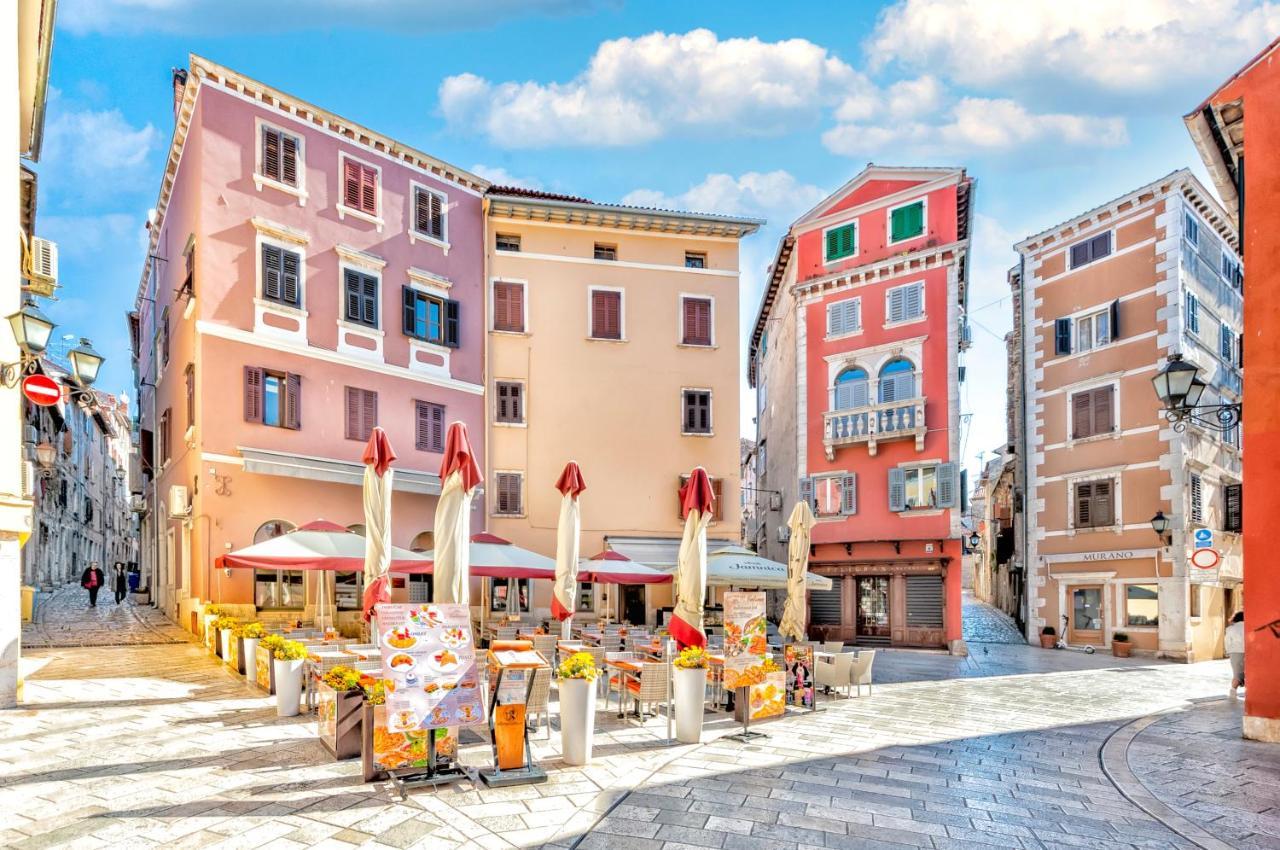 Apartment Sissy Rovinj Exterior photo